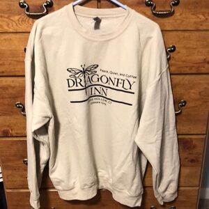 Gilmore Girls Dragonfly Inn tan sweatshirt XL